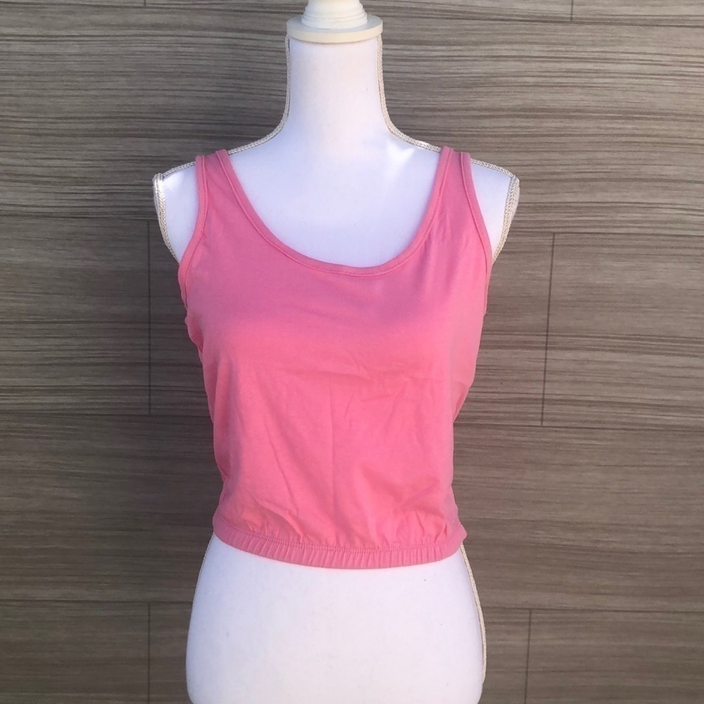 Olivia Rae Tank Top Medium Pink Elastic Hem Sleeveless Scoop Neck 79756-J